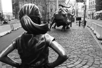 grayscale photo of statue of man by Daniel Lloyd Blunk-Fernández courtesy of Unsplash.